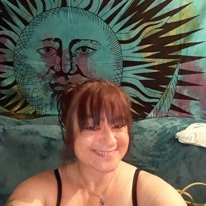 Meet your Posher, Shelly